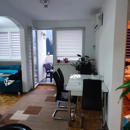 Agape Apartman Apartment